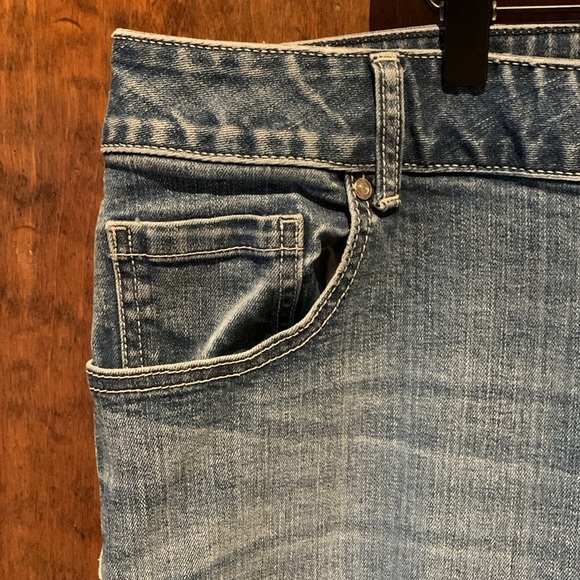 Lane Bryant women’s denim jeans Skinny GeniusFit jdistressed size 24 average - Picture 7 of 15